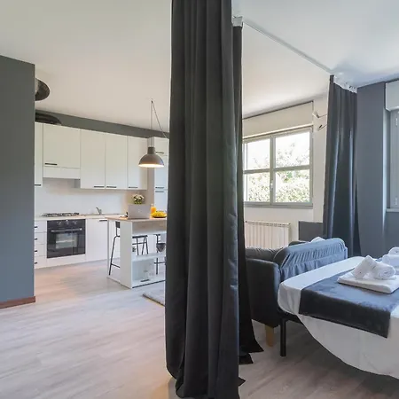 Black Loft By Rent * Como