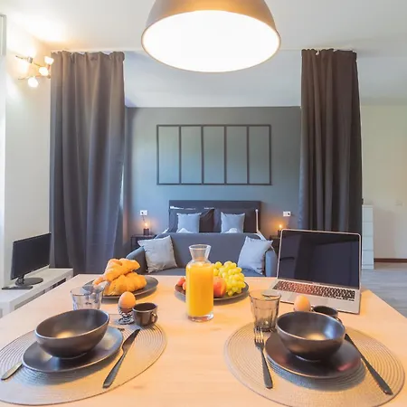 Black Loft By Rent Como