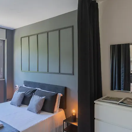 Black Loft By Rent Όπως